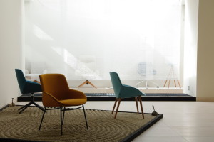 file1　スペイン大使館家具展　PlaRain　©大成建設一級建築士事務所